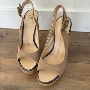 Tan Vero Cuoio Platform heels